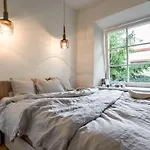 Domillion New Hall Duplex D11c For 12 Ppl *