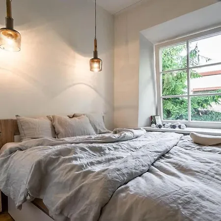 Domillion New Hall Duplex D11c For 12 Ppl *