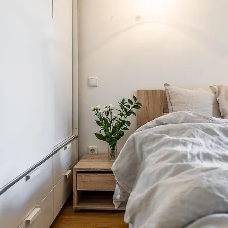 Domillion New Hall Duplex D11c For 12 Ppl Apartment *