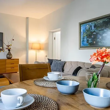 Domillion New Hall Duplex D11c For 12 Ppl *